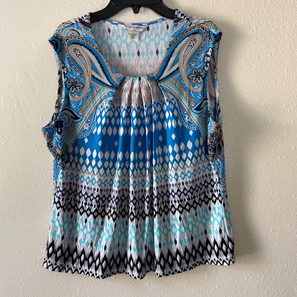 Allison Daley Petite Blue White Paisley Geometric Pleated Sleeveless Blouse PM